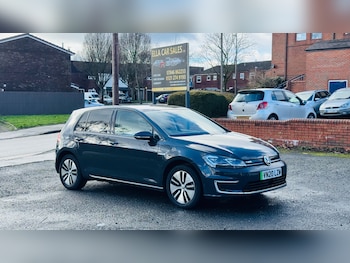 Used Volkswagen Golf 2020 for sale - 77576569: Photo