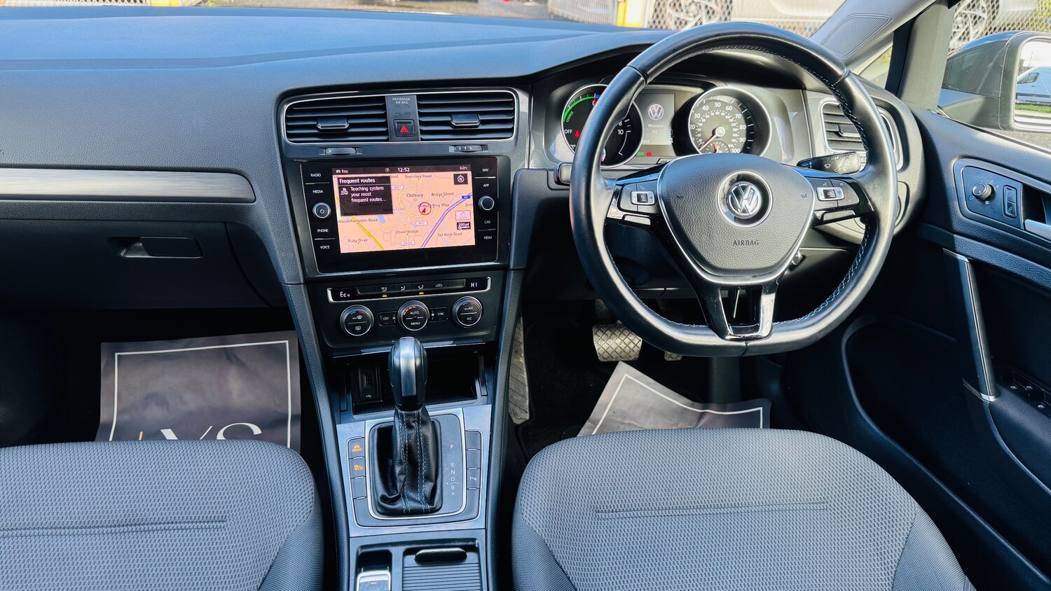 Used Volkswagen Golf 2020 for sale - 77576569: Photo 22