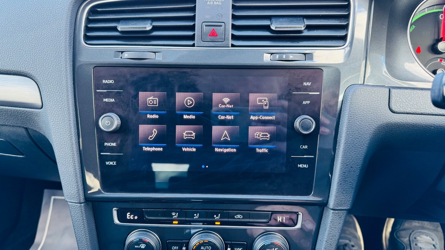 Used Volkswagen Golf 2020 for sale - 77576569: Photo 24