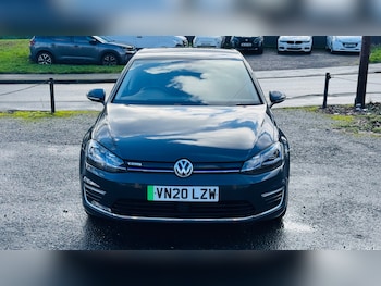 Used Volkswagen Golf 2020 for sale - 77576569: Photo