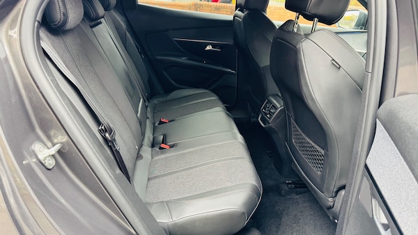 Used Peugeot 3008 2020 for sale - 76242172: Photo 21