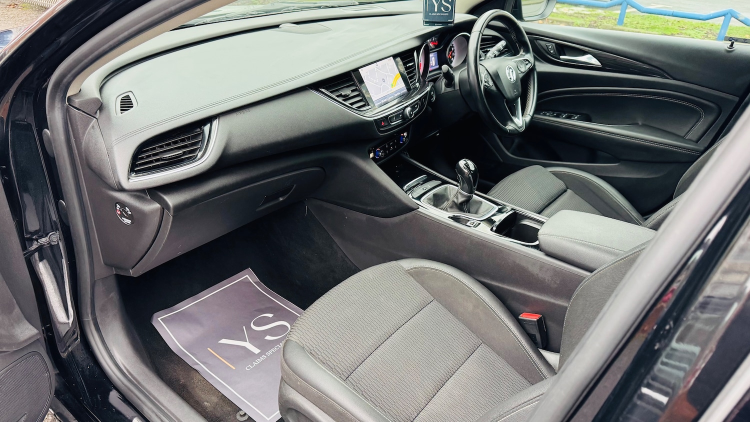 Used Vauxhall Insignia 2017 for sale - 77164826: Photo 25