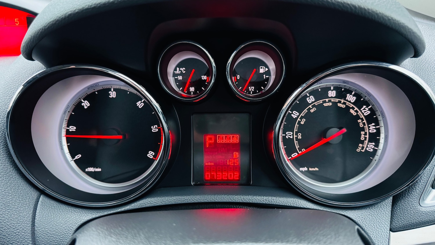 Used Vauxhall Mokka 2016 for sale - 76711949: Photo 29