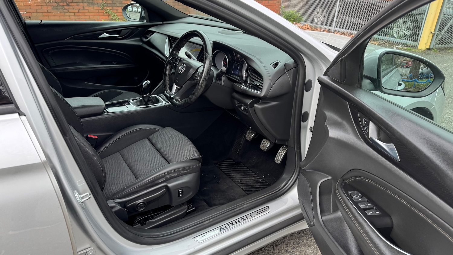 Used Vauxhall Insignia 2018 for sale - 77989822: Photo 20