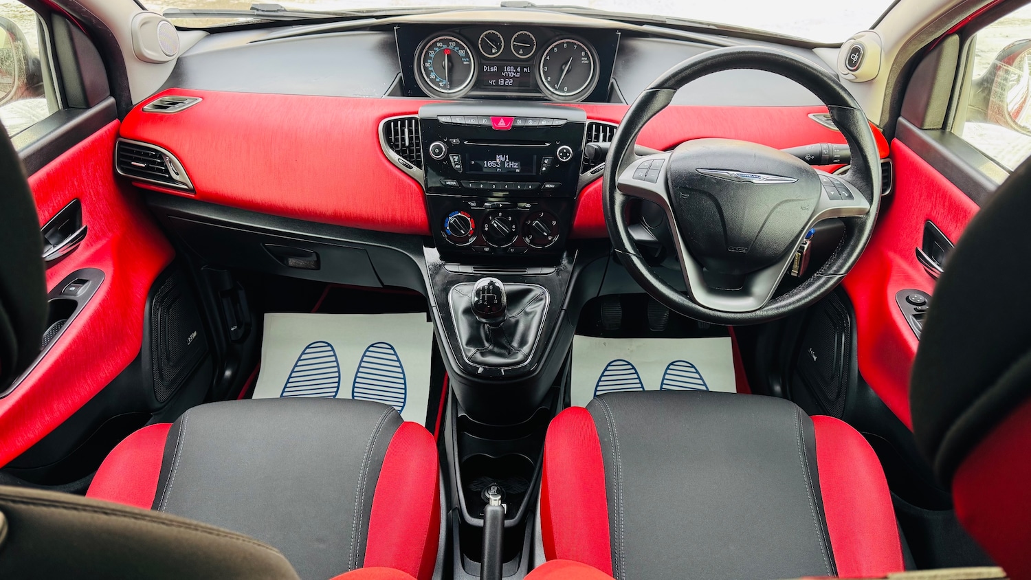 Used Chrysler Ypsilon 2012 for sale - 77122681: Photo 19