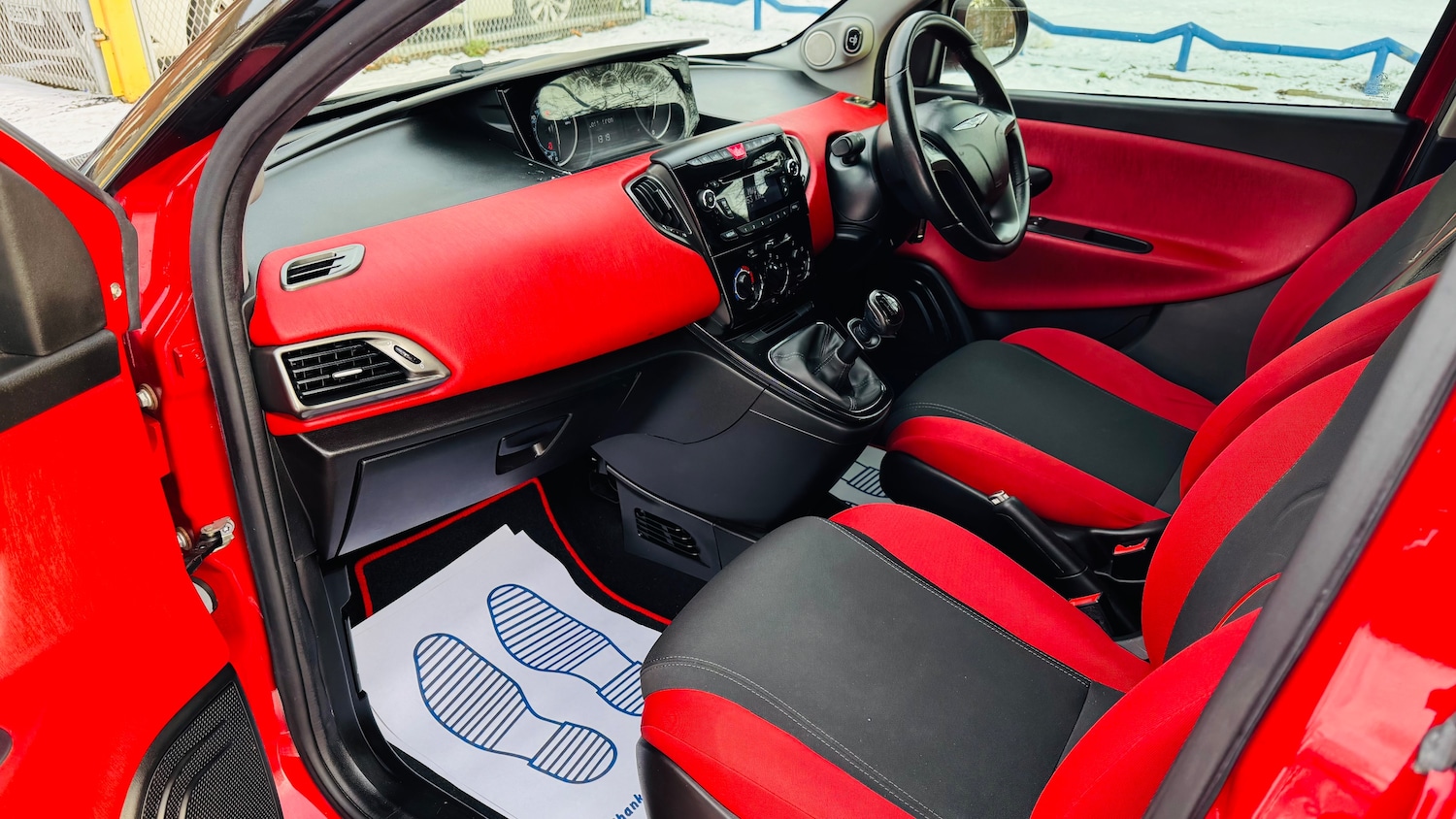 Used Chrysler Ypsilon 2012 for sale - 77122681: Photo 21