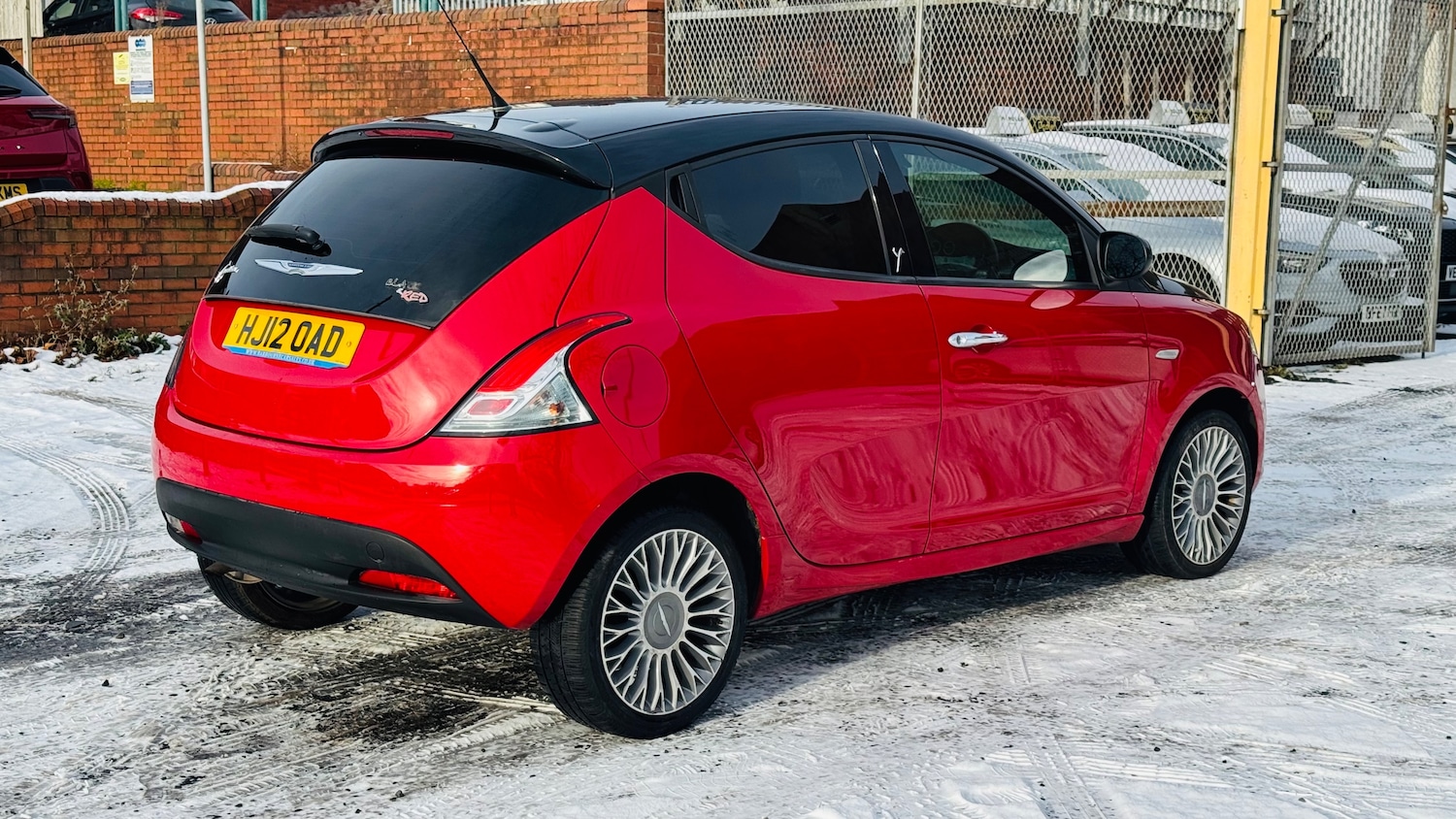 Used Chrysler Ypsilon 2012 for sale - 77122681: Photo 9