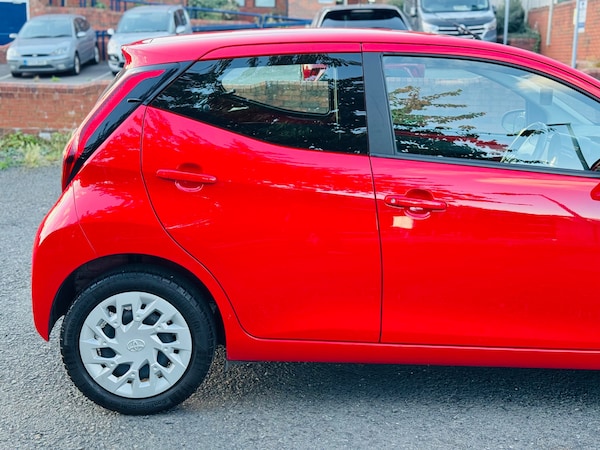 Used Toyota AYGO 2020 for sale - 76204683: Photo 13