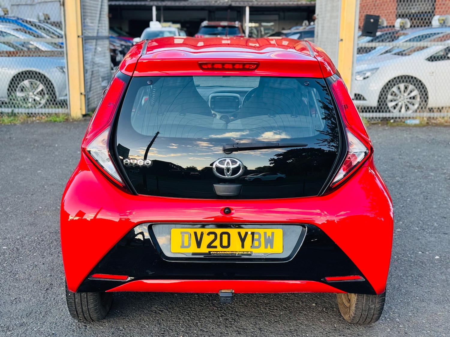 Used Toyota AYGO 2020 for sale - 76204683: Photo 8