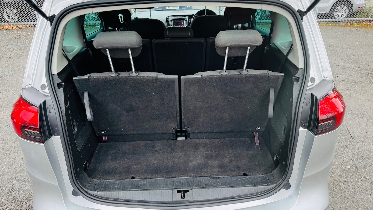 Used Vauxhall Zafira 2017 for sale - 78078582: Photo 22