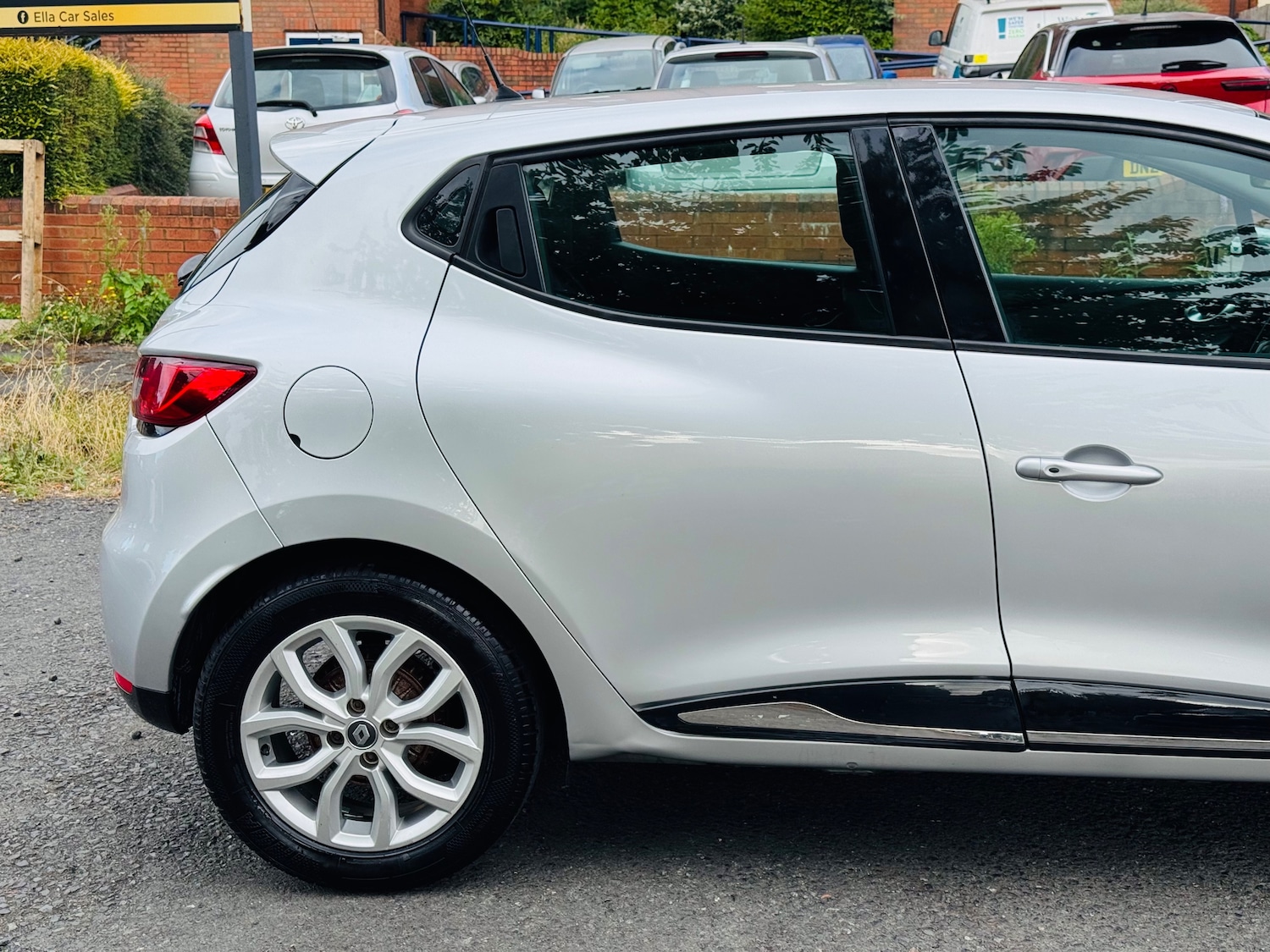 Used Renault Clio 2016 for sale - 76204687: Photo 11