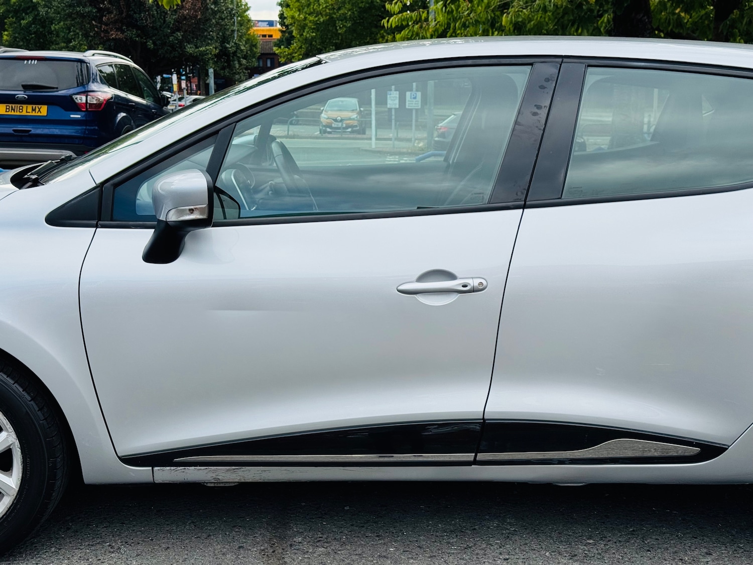 Used Renault Clio 2016 for sale - 76204687: Photo 13