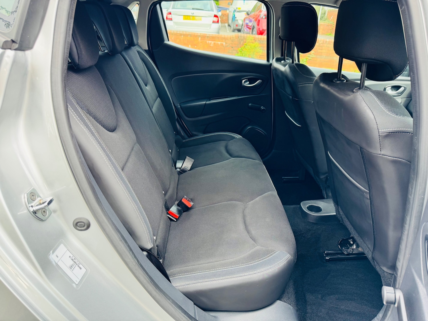 Used Renault Clio 2016 for sale - 76204687: Photo 17