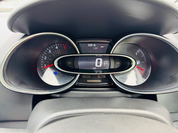 Used Renault Clio 2016 for sale - 76204687: Photo 24