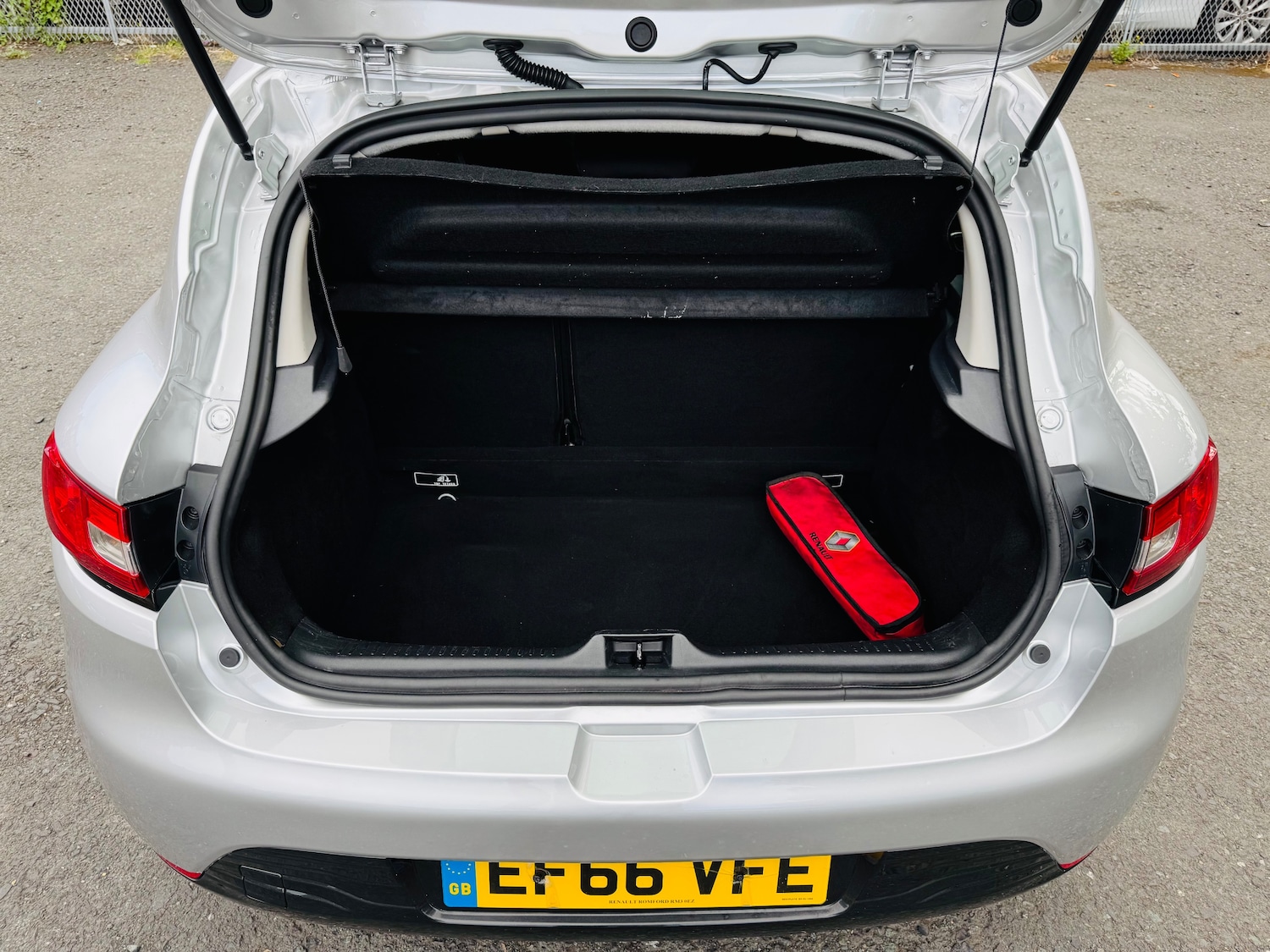 Used Renault Clio 2016 for sale - 76204687: Photo 27