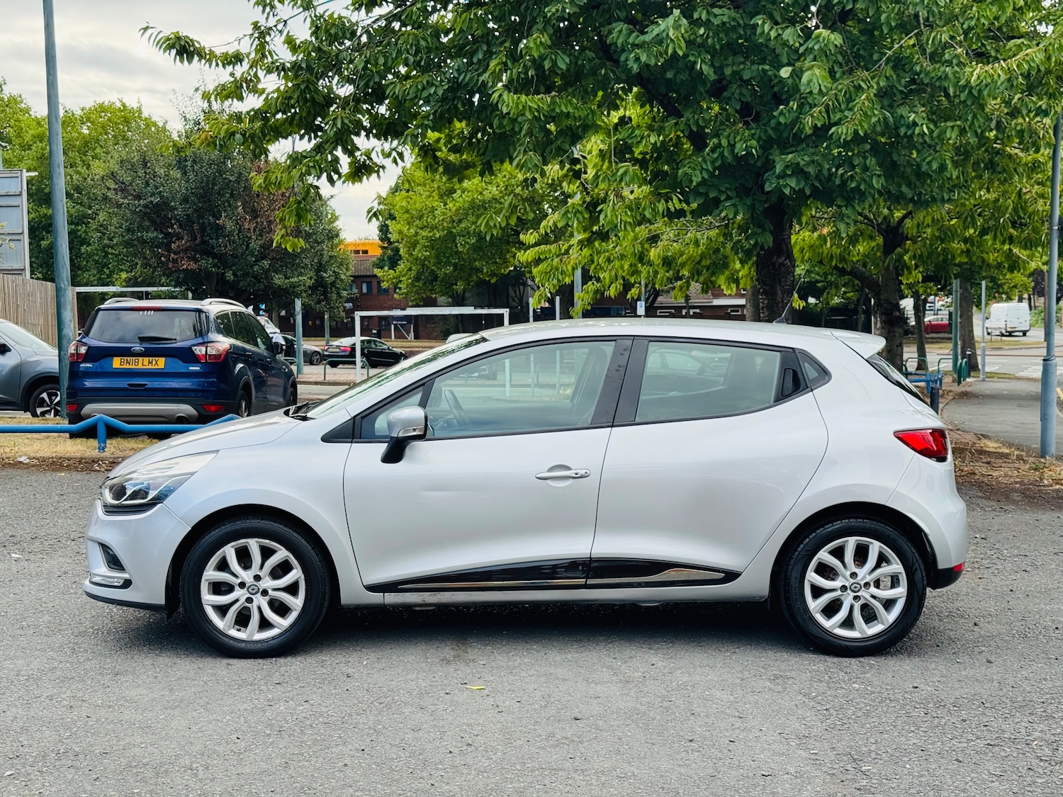Used Renault Clio 2016 for sale - 76204687: Photo 4