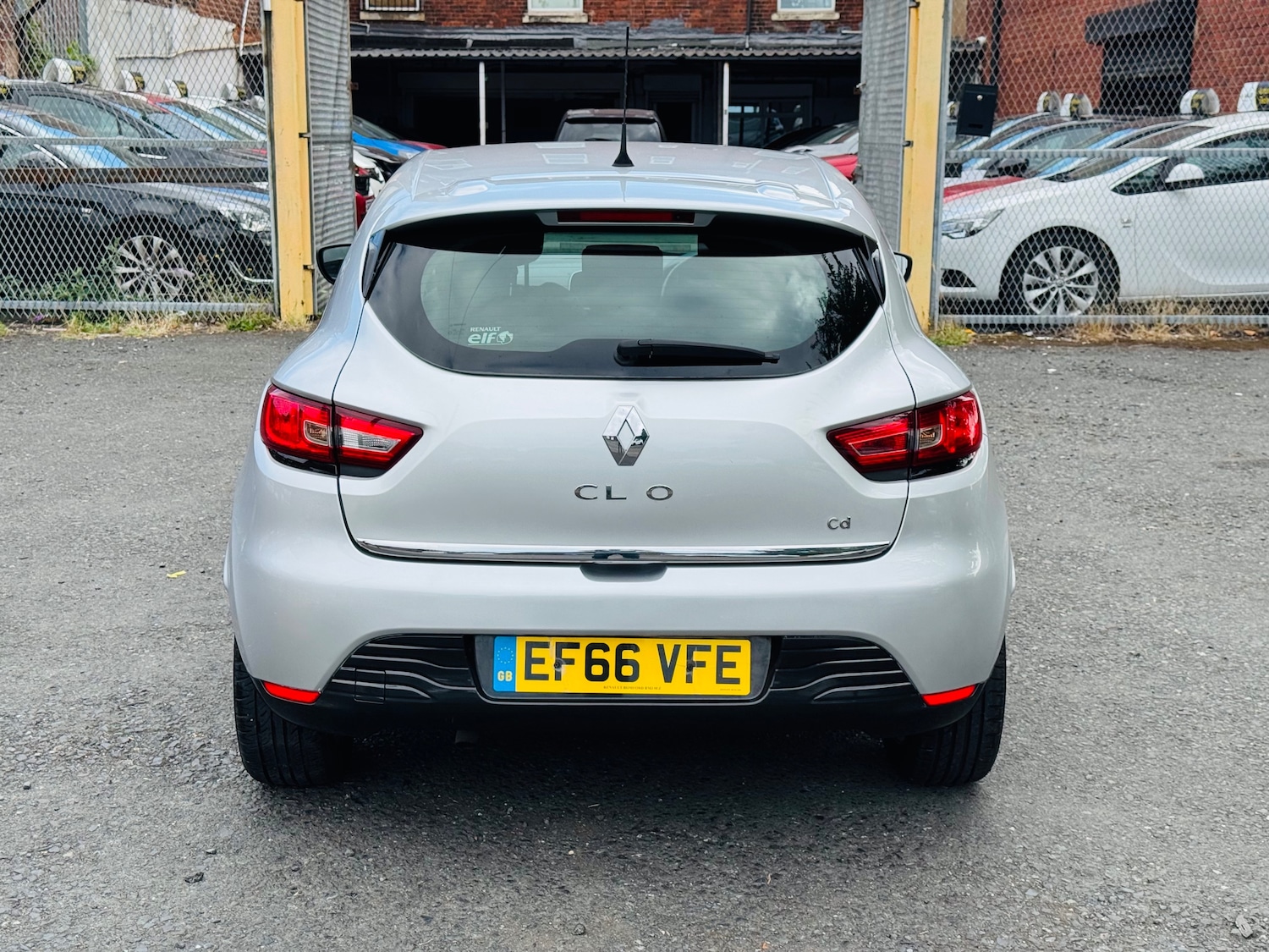 Used Renault Clio 2016 for sale - 76204687: Photo 6