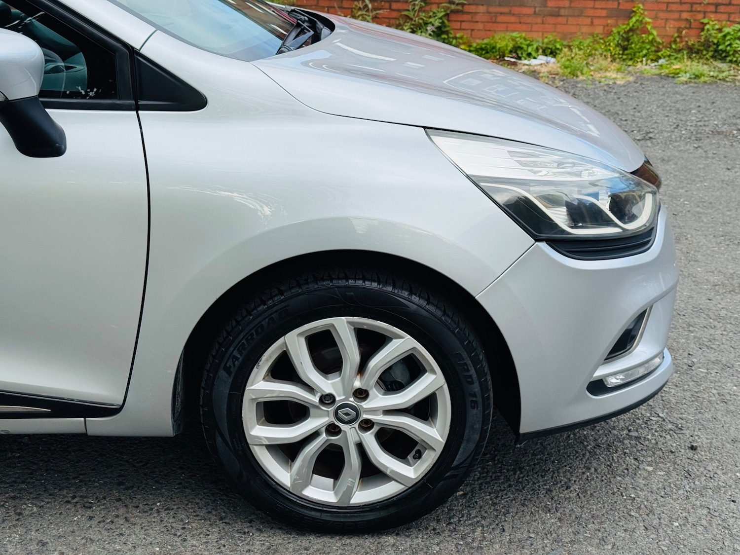 Used Renault Clio 2016 for sale - 76204687: Photo 9