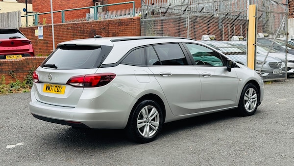 Used Vauxhall Astra 2022 for sale - 76219737: Photo 8