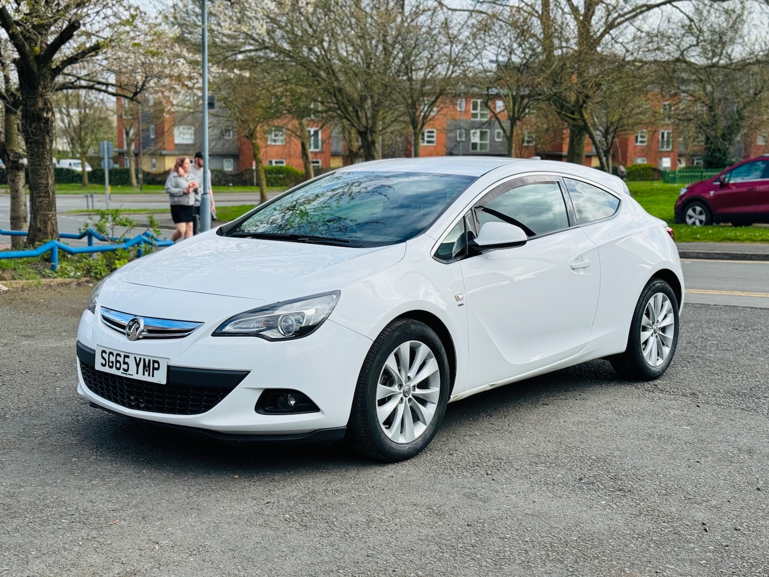 Used Vauxhall Astra 2015 for sale - 76919102: Photo 1