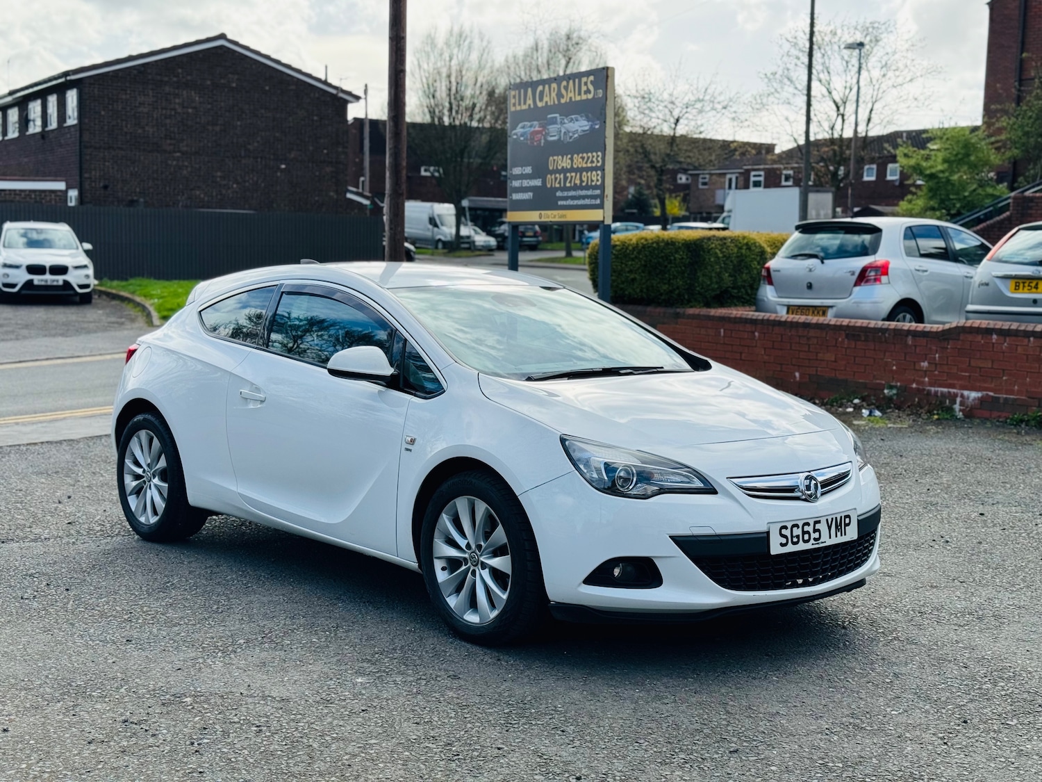 Used Vauxhall Astra 2015 for sale - 76919102: Photo 3