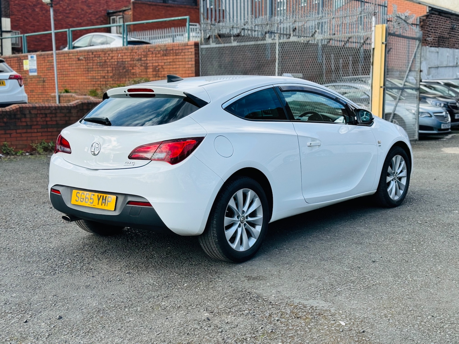 Used Vauxhall Astra 2015 for sale - 76919102: Photo 7
