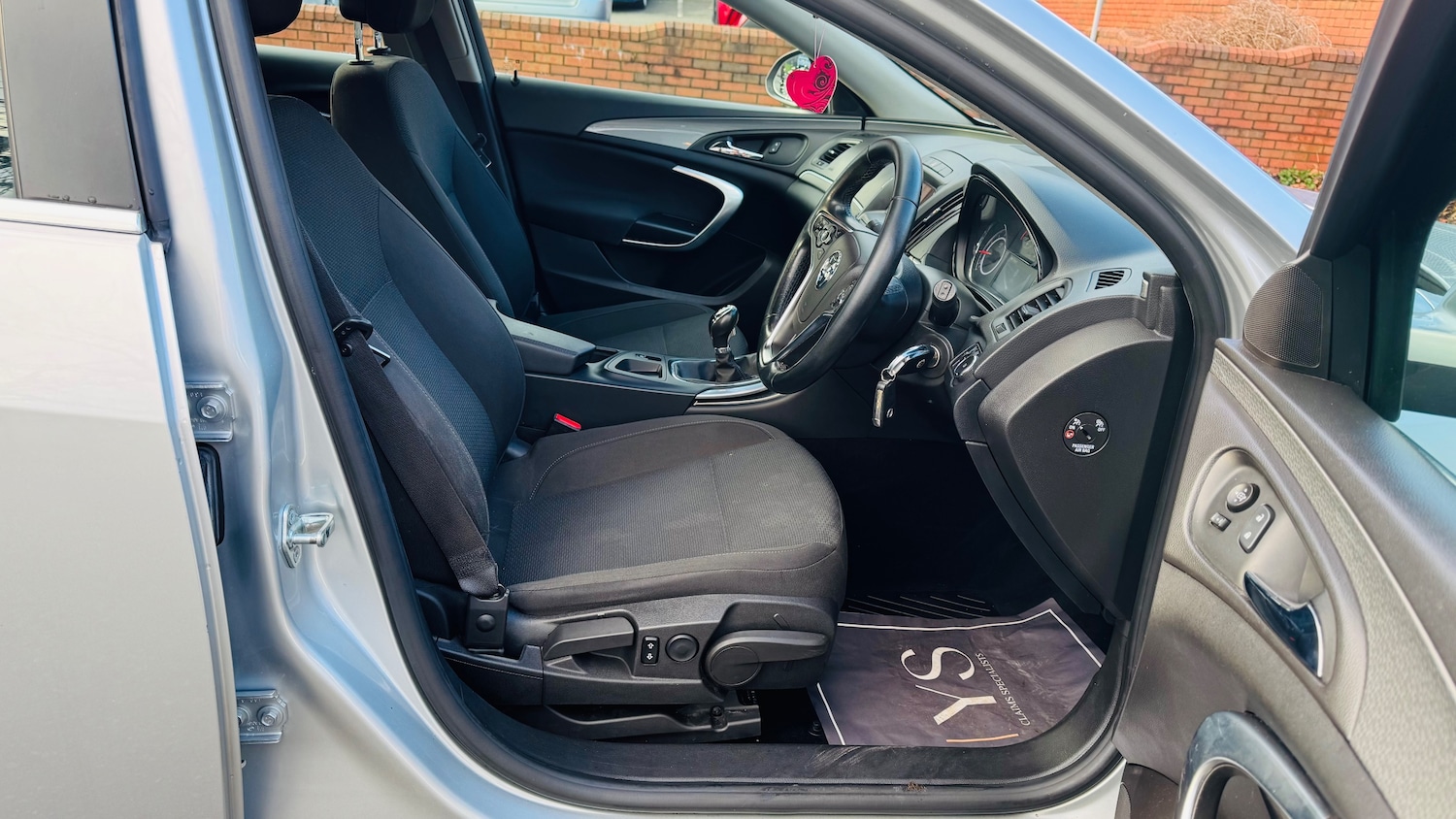 Used Vauxhall Insignia 2016 for sale - 77249355: Photo 14