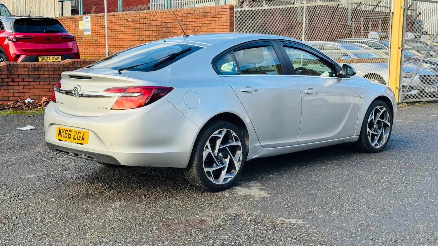 Used Vauxhall Insignia 2016 for sale - 77249355: Photo 9