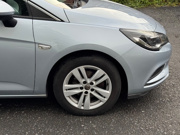 Used Vauxhall Astra 2017 for sale - 76204668: Photo 10