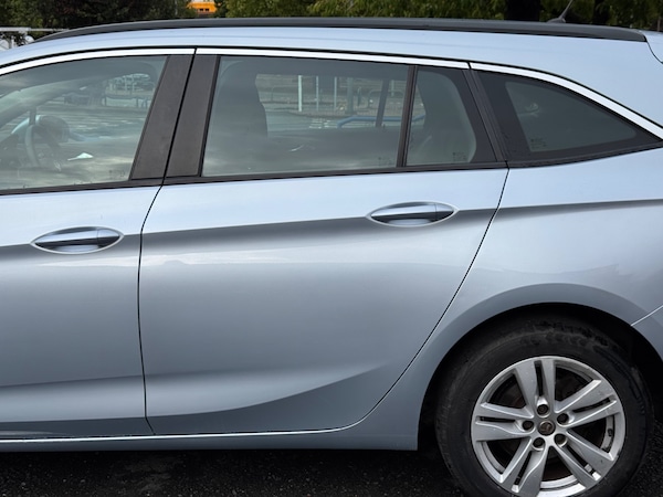 Used Vauxhall Astra 2017 for sale - 76204668: Photo 15