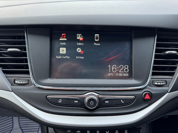Used Vauxhall Astra 2017 for sale - 76204668: Photo 32
