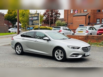 Used Vauxhall Insignia 2017 for sale - 76125436: Photo