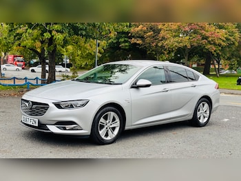 Used Vauxhall Insignia 2017 for sale - 76125436: Photo