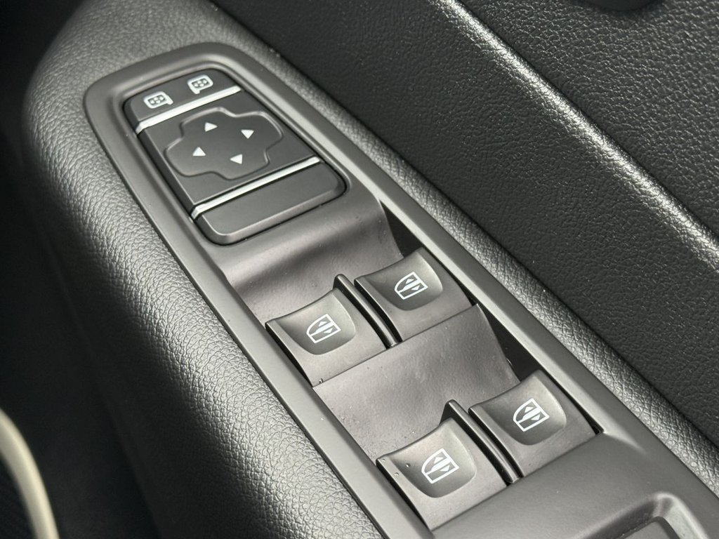 Used Renault Captur 2019 for sale - 77188386: Photo 21