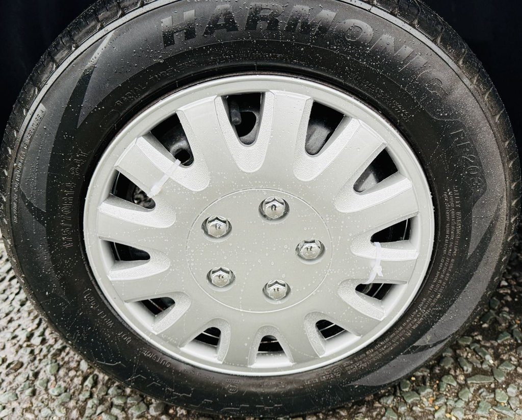 Used Volkswagen Polo 2011 for sale - 76617503: Photo 22