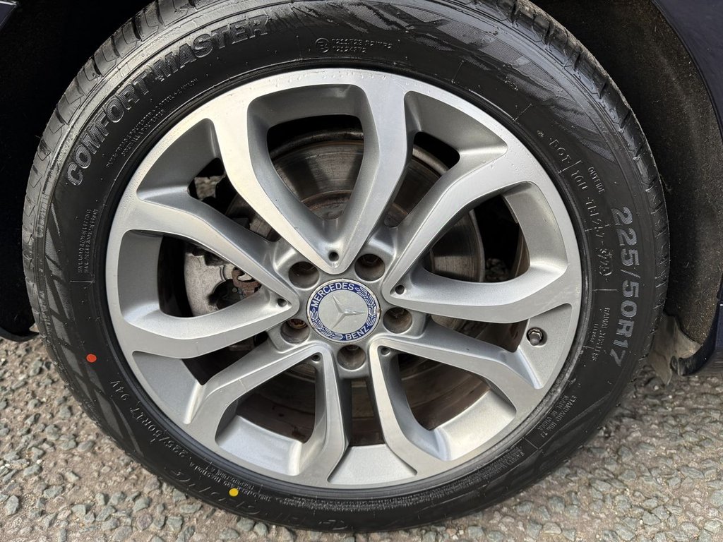 Used Mercedes-Benz C Class 2014 for sale - 77276333: Photo 32