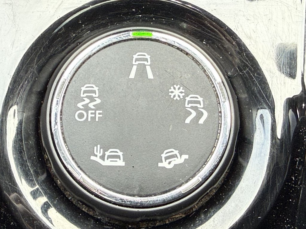 Used Peugeot 2008 2018 for sale - 77521116: Photo 24