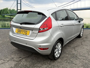 Used Ford Fiesta 2011 for sale - 77276001: Photo