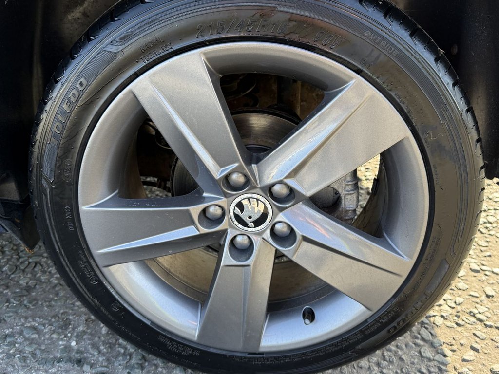 Used Skoda Fabia 2015 for sale - 77437019: Photo 27