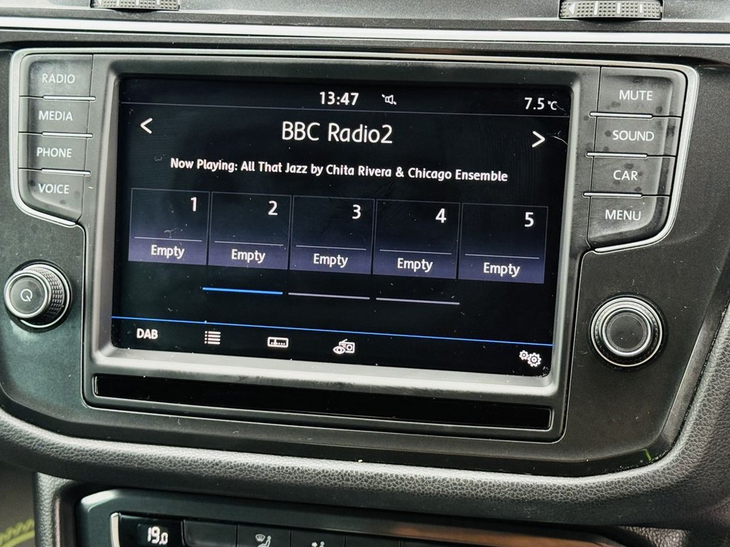 Used Volkswagen Tiguan 2017 for sale - 76470480: Photo 15