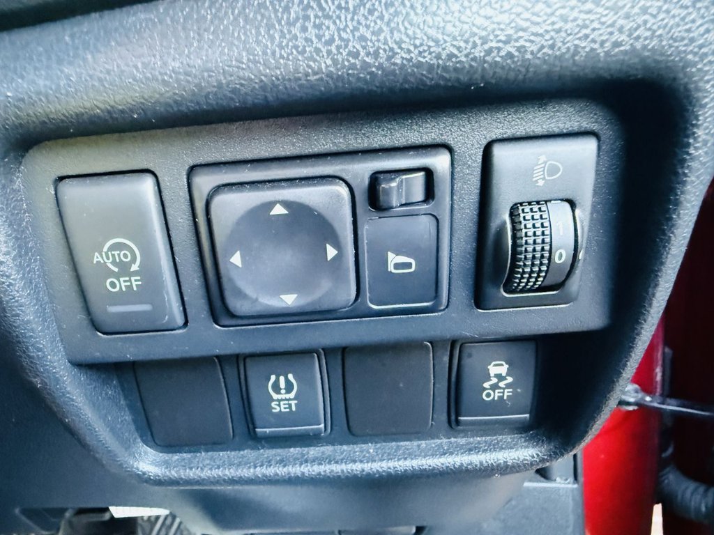 Used Nissan Juke 2014 for sale - 76509906: Photo 21