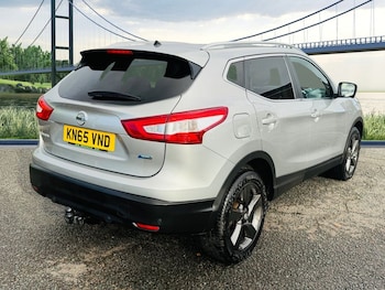 Used Nissan Qashqai 2015 for sale - 76470355: Photo