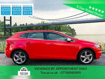 Used Volvo V40 2015 for sale - 75630961: Photo