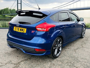 Used Ford Focus 2016 for sale - 77360185: Photo