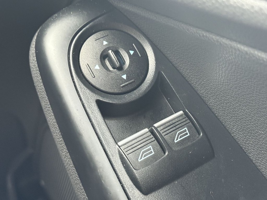 Used Ford Fiesta 2015 for sale - 77171815: Photo 19