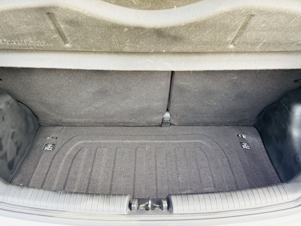 Used Hyundai i10 2014 for sale - 75897115: Photo 13