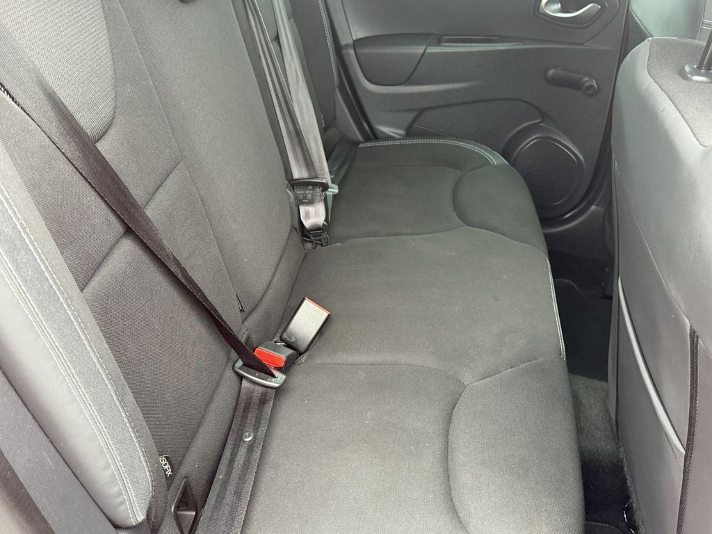 Used Renault Clio 2019 for sale - 75897130: Photo 12