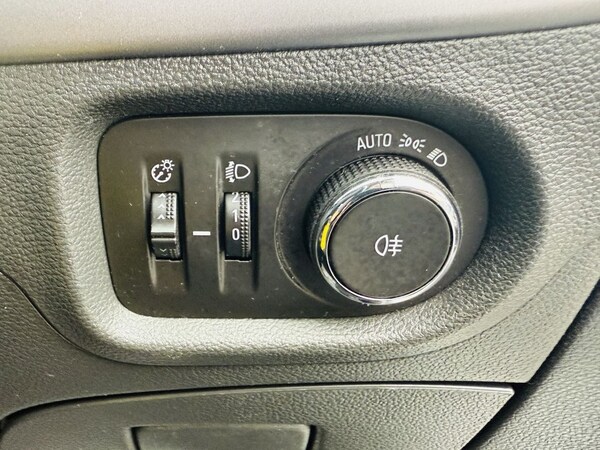 Used Vauxhall Astra 2016 for sale - 76297096: Photo 16