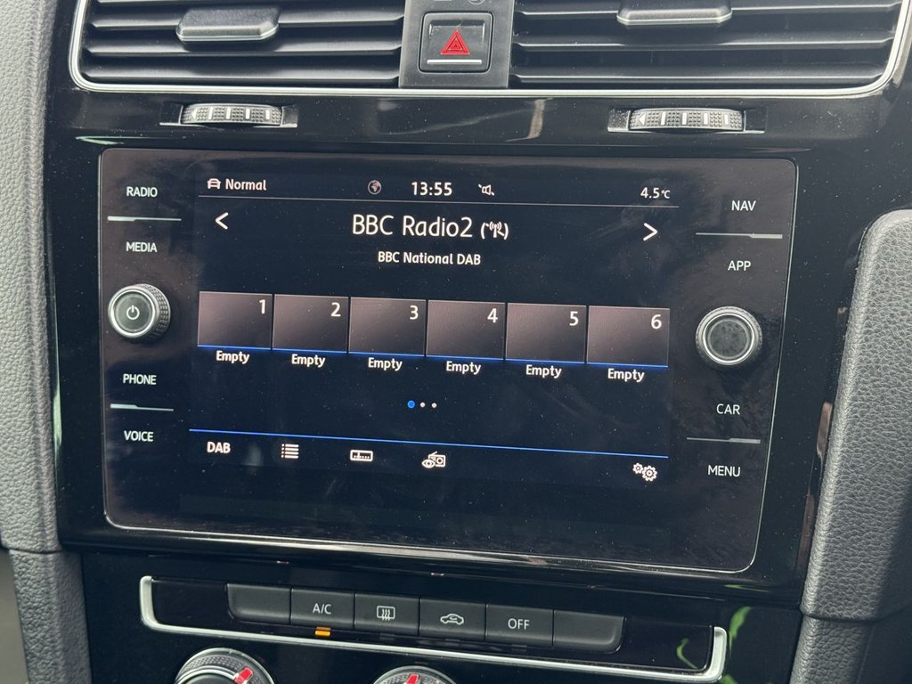 Used Volkswagen Golf 2018 for sale - 77507731: Photo 16