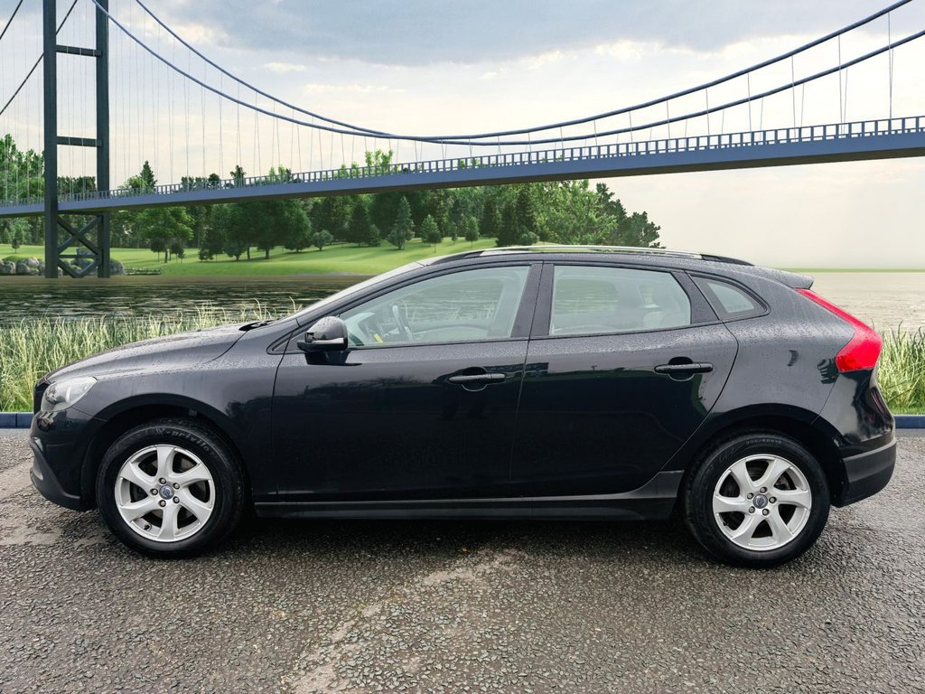 Used Volvo V40 Cross Country 2013 for sale - 77139712: Photo 7